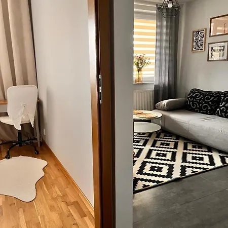 Oska Przy Parku, Klimatyzacja, Tv, Parking, Tauron, Expo, Komunikacja Miejska * Krakau