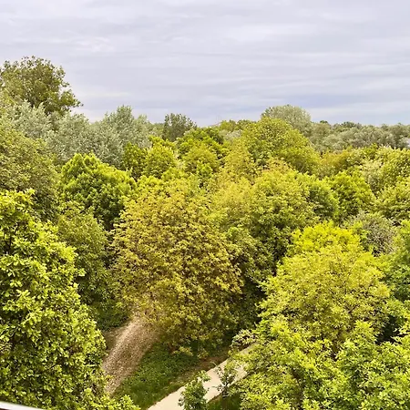 Apartment Oska Przy Parku, Klimatyzacja, Parking, Tauron, Expo, Komunikacja Miejska Krakow